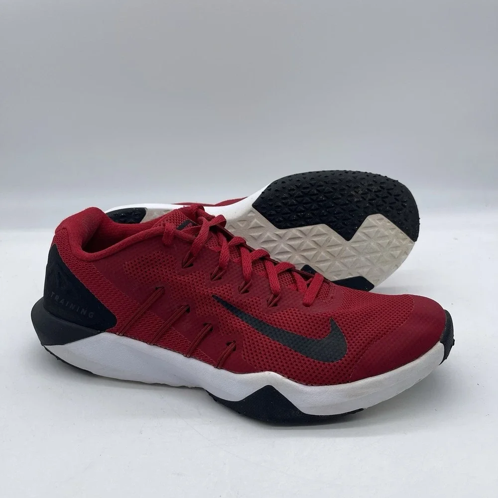 Nike Retaliation TR 2 AA7063-600 Men's Size 9.5 Training Shoes Red Black Sneaker